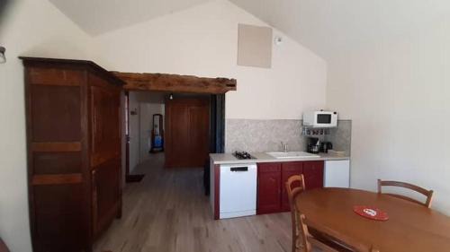 Aizenay House | Gite de la petite folie