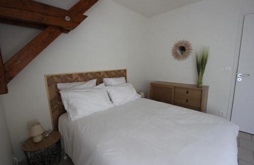Pontgibaud House | Gite de la rue du château - tout inclus