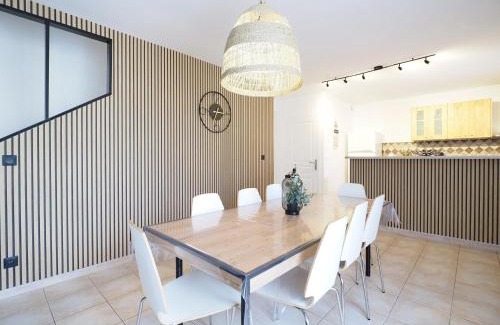 Montagnac-Montpezat House | GITE DE LA TRUFFIERE "Les Chênes"