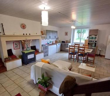 Gaugeac House | Gite de Maran 2 - Le Havre de Paix