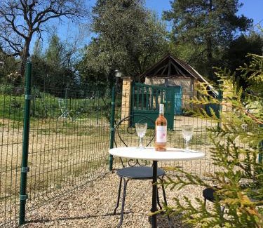 Sainte-Colombe-sur-Loing House | Gite de Pete