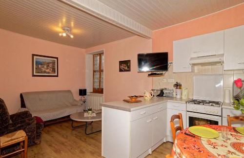 Sauviat House | gite de Sauviat 25 chemin du grand Pacher le bourg de Sauviat 63120