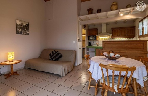 Albens House | GITE DES CHENES - ENTRELACS