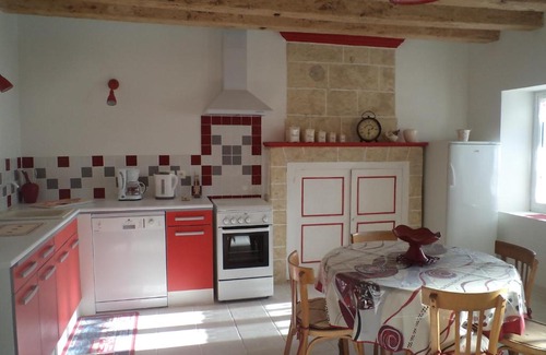 La Celle-Saint-Avant House | gite des copains du grignon