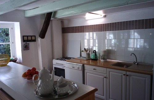Sauveterre-la-Lemance Cottage | Gîte des Lavandes with private pool