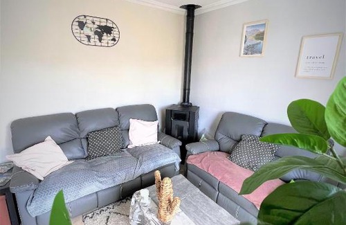 Noyers-sur-Cher House | Gite des mésanges - 10mn du Zoo de Beauval, Clim, grand jardin