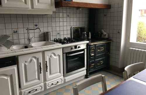 Dhuizon Cottage | Gite Dhuizon, 5 bedrooms, 8 persons
