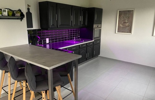 Dounoux Cottage | Gite Dounoux, 3 bedrooms, 6 persons