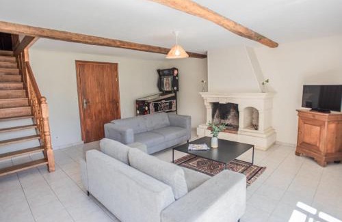 Guignicourt-sur-Vence House | Gite du Bois
