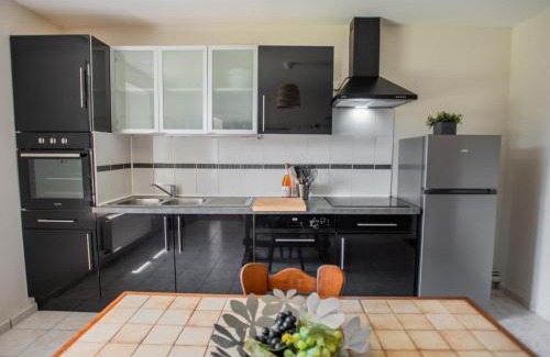 Guignicourt-sur-Vence House | Gite du Bois