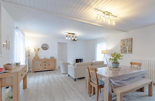 Lanouaille House | Gite du cerisier