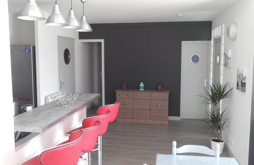 Lezardrieux Apartment | Gîte du Port, ideal for a relaxing vacation by the sea