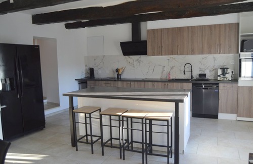 Pampelonne House | Gîte Enclos de la Rive 15 pers with private heated pool