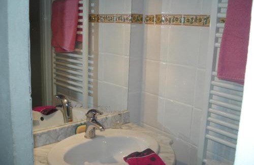 Roquebilliere House | GITE ET CHAMBRES ROQUEBILLIERE Berthemont les bains VESUBIE MERCANTOUR