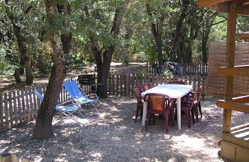 Vers-Pont-du-Gard House | Gite Fanny Vers Pont du Gard en Provence, river and swimming pool