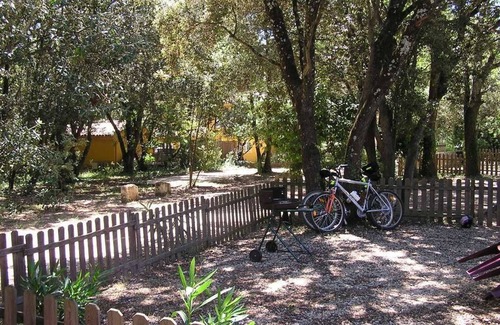 Vers-Pont-du-Gard House | Gite Fanny Vers Pont du Gard en Provence, river and swimming pool
