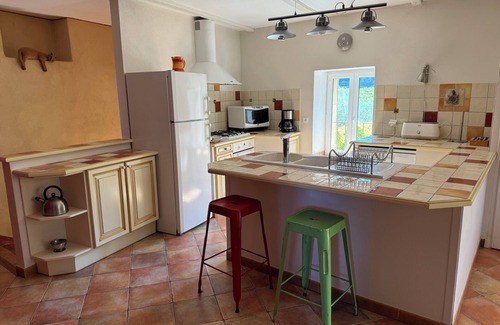 Villedieu Apartment | Gite for 8 people in Provencal house with swimming pool in Provence!