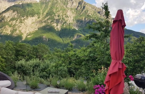 Saint-Firmin Cottage | GITE FOR 9 PEOPLE IN A DREAM SETTING