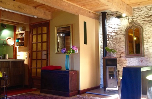 Rebourguil Cottage | GITE for lovers of stained glass in SUD-AVEYRON 17 minutes from Saint-Affrique