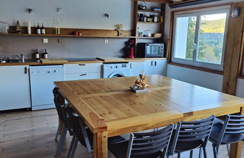Seyne Cottage | Gîte for up to 12 people in the heart of nature