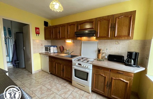 Saint-Martin-des-Tilleuls Cottage | Gite Saint-Martin-des-Tilleuls, 3 bedrooms, 6 persons
