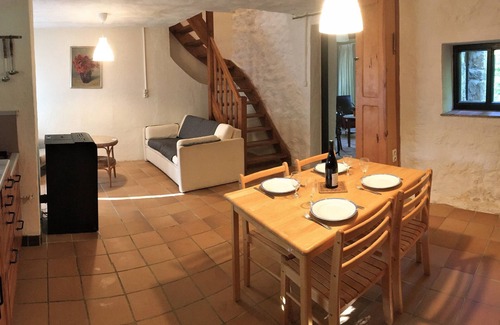 Lafarre House | Gite Glycine *, at Domaine de Clarat