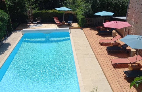 Venterol Apartment | Gite Idéal Pour des Vacances au Calmes en Pleine Nature Avec Piscine