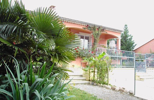 Boisset-et-Gaujac House | Gite in detached house has boisset and gaujac