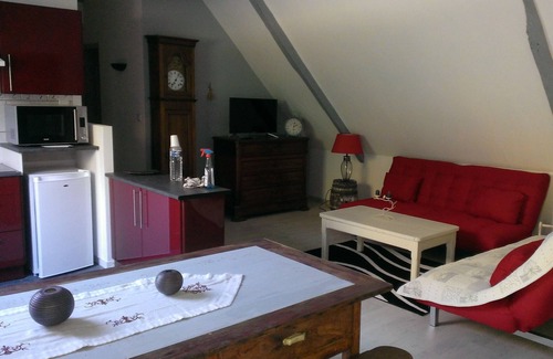Saint-Dolay Cottage | Gite in "farm of the castle"