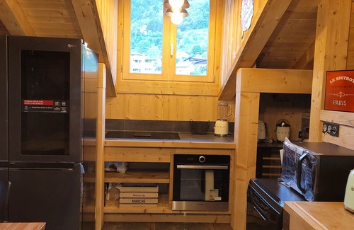 Marignier Apartment | Gite in Residential Chalet :Ski/Mountain/Discovery Haute Savoie/6 pers