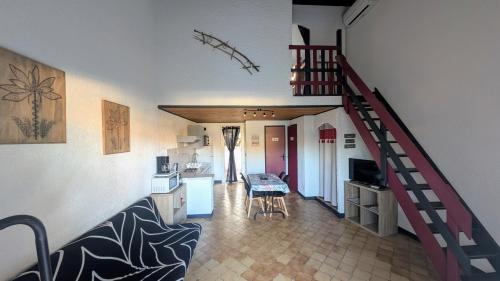 Roquefort-des-Corbieres House | Gite la Capelle Roquefort des Corbières Sigean Narbonne Aude
