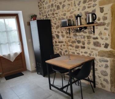 Sarcey House | Gite La Cabiotte Nature et Spa