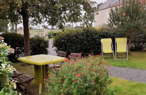Saint-Paul-du-Vernay Apartment | GITE labellized 2 * in the countryside, NEAR BAYEUX, BEACHES OF THE LANDING.