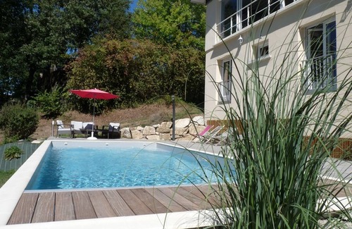 Lacapelle-Viescamp Cottage | Gite Lacapelle-Viescamp, 4 bedrooms, 8 persons