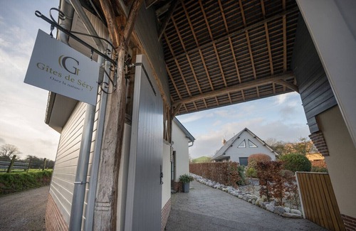 Bouillancourt-en-Sery Cottage | GITE LE TCHIO BATTEUX WITH PRIVATE JACCUZI