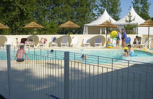Le Perrier House | -Gite Les Colverts-