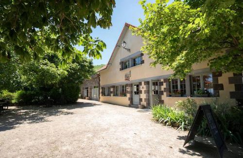 Volvic Apartment | Gite Les Noix 4 à 6 personnes à VOLVIC près de VULCANIA