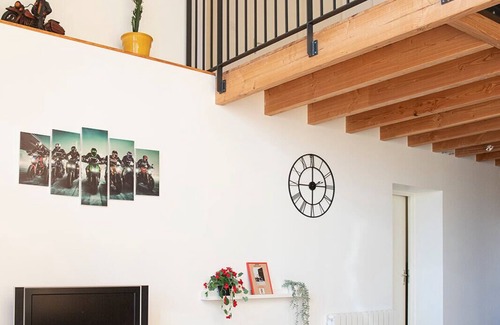 Saint-Genes-Champanelle Apartment | Gite Loft à la Campagne 10 Personnes