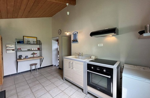 Louchy-Montfand Cottage | Gite Louchy-Montfand, 2 bedrooms, 4 persons