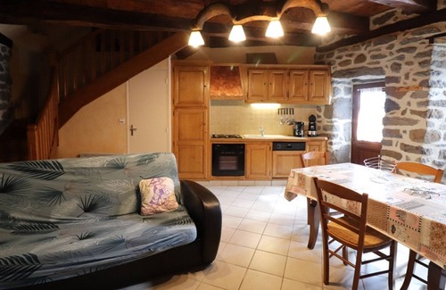 Moussages Cottage | Gite Moussages, 1 bedroom, 3 persons