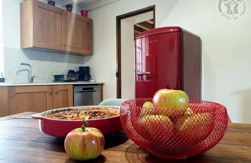 Neuilly-en-Vexin Cottage | Gite Neuilly-en-Vexin, 2 bedrooms, 6 persons