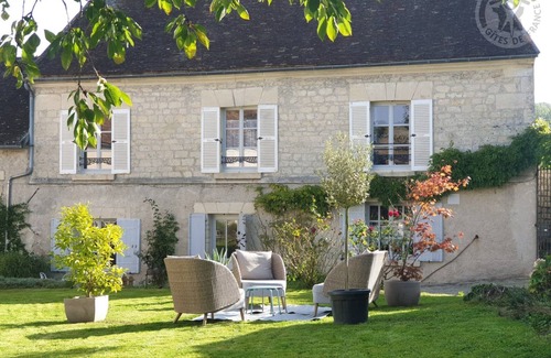Neuilly-en-Vexin Cottage | Gite Neuilly-en-Vexin, 2 bedrooms, 6 persons
