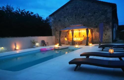 Les Alleuds House | Gite Petit Coin de Paradis