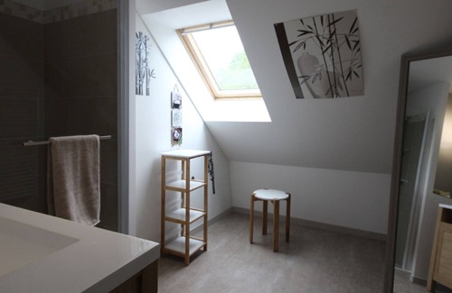 Pissy-Poville House | Gite Pissy-Pôville, 6 bedrooms, 14 persons