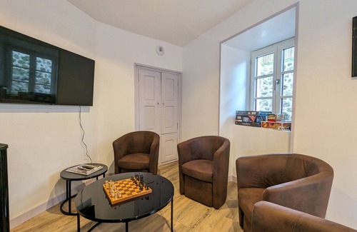 Polignac Cottage | Gite Polignac, 2 bedrooms, 6 persons