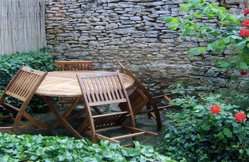 Castels et Bezenac House | Gite rental L'Ostalet stone house in black Perigord, Sarlat