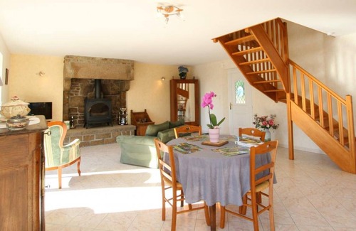 Saint-Michel-de-Montjoie Cottage | Gite Saint-Michel-de-Montjoie, 2 bedrooms, 5 persons