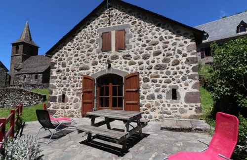 Saint-Martin-Valmeroux Cottage | Gite Saint-Martin-Valmeroux, 3 bedrooms, 6 persons