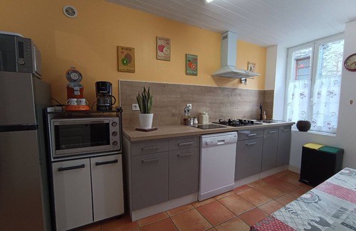 Saint-Benoit-du-Sault Cottage | Gite Saint-Benoît-du-Sault, 3 bedrooms, 6 persons