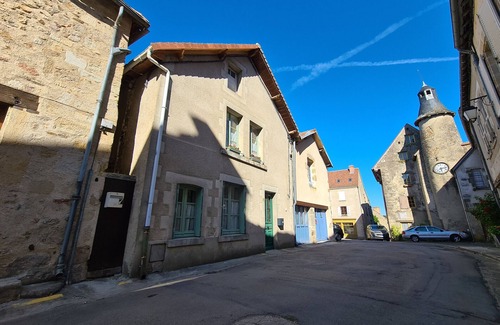 Saint-Benoit-du-Sault Cottage | Gite Saint-Benoît-du-Sault, 3 bedrooms, 6 persons